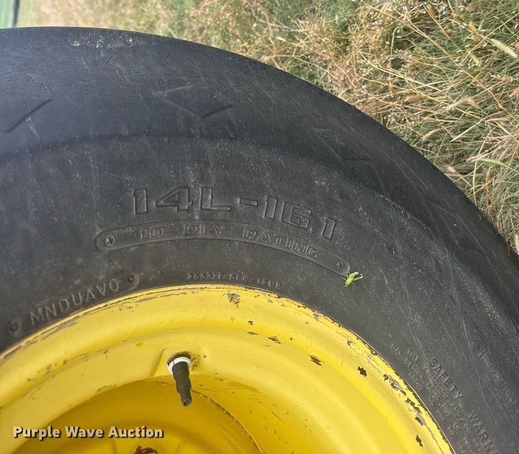 image for item EG6598 1980 John Deere 4640 tractor