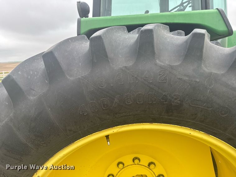 image for item EG6598 1980 John Deere 4640 tractor