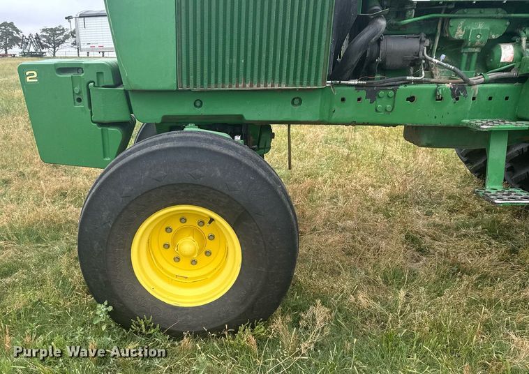 image for item EG6598 1980 John Deere 4640 tractor