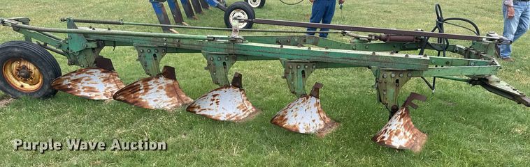 image for item EG6600 John Deere five bottom plow