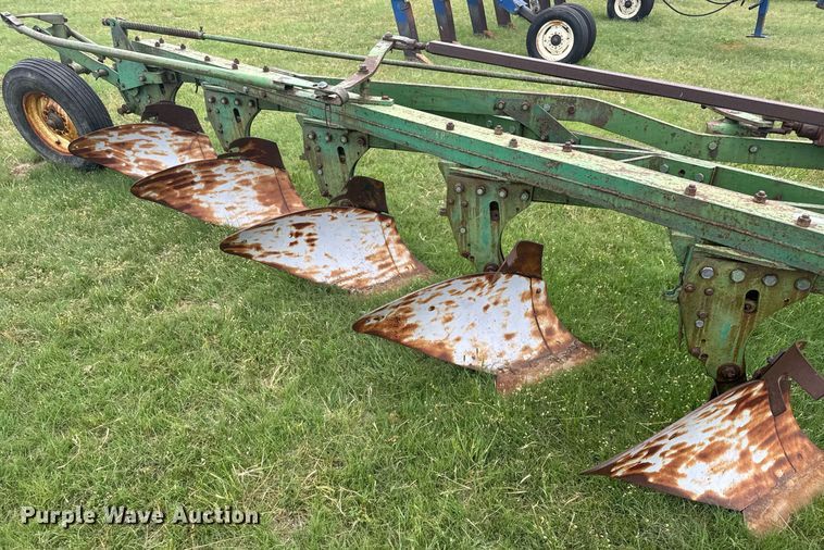 image for item EG6600 John Deere five bottom plow