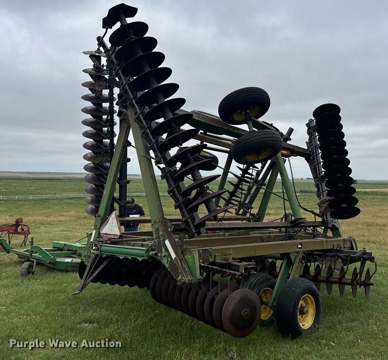 image for item EG6603 John Deere double off-set disk