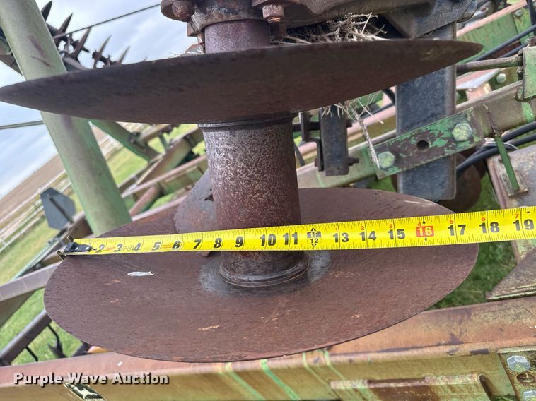 image for item EG6603 John Deere double off-set disk