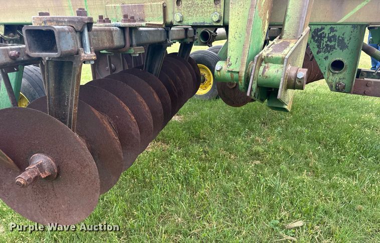 image for item EG6603 John Deere double off-set disk