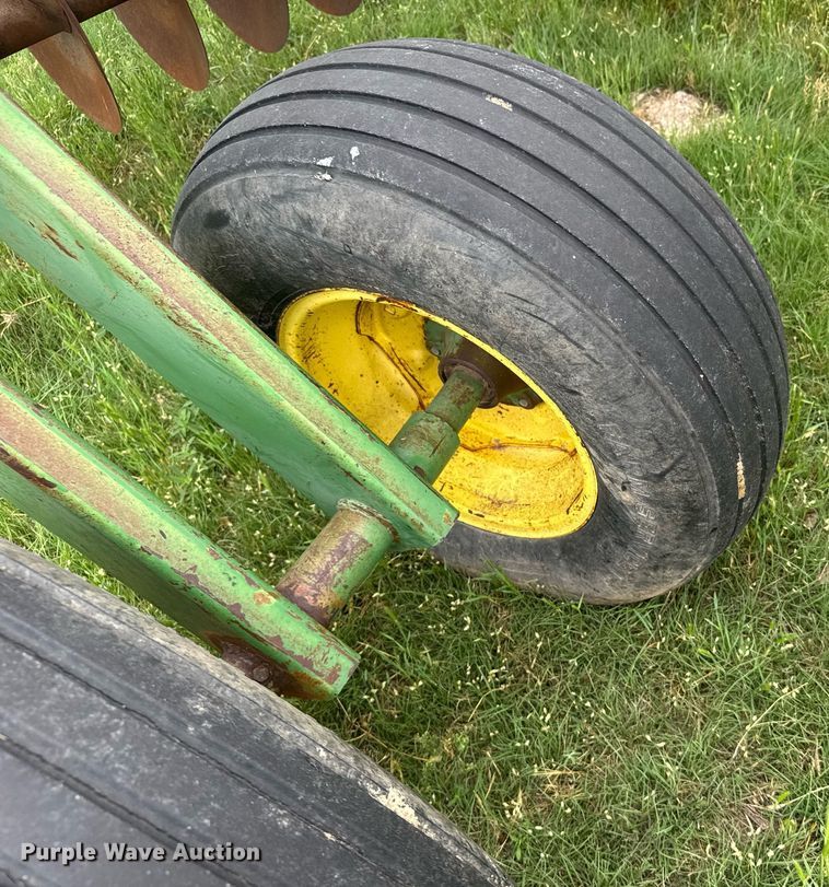 image for item EG6603 John Deere double off-set disk