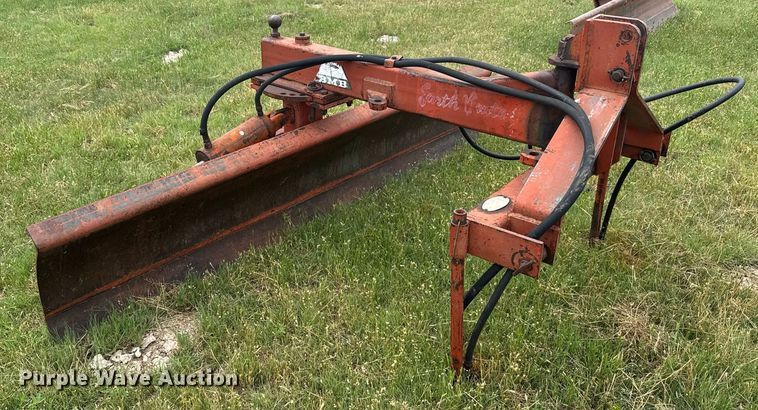 image for item EG6605 BMB EB-JR-8 three point blade