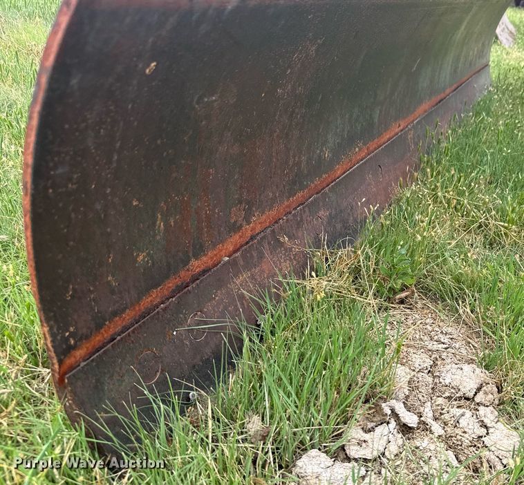 image for item EG6605 BMB EB-JR-8 three point blade