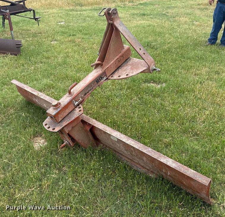 image for item EG6606 Brush Hog 8' W three point blade