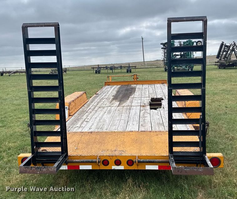 image for item EG6609 2006 Eagle Trailer Co., Inc. 7X20F equipment trailer