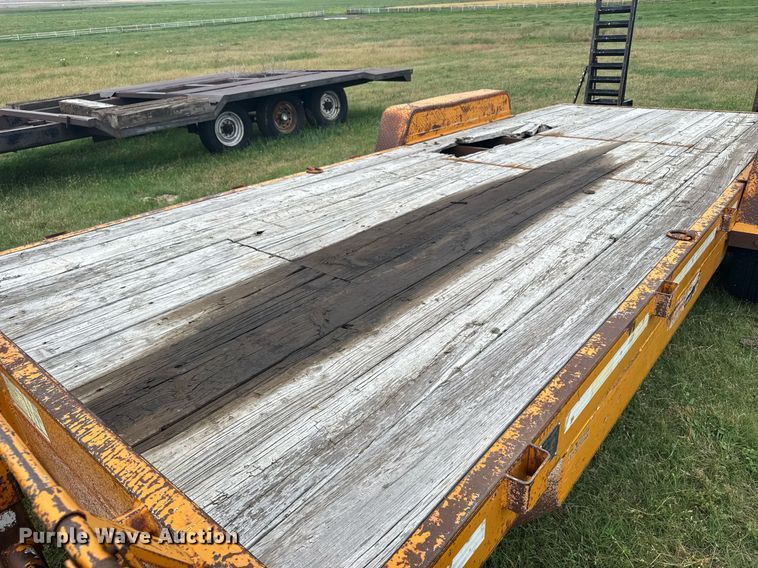 image for item EG6609 2006 Eagle Trailer Co., Inc. 7X20F equipment trailer