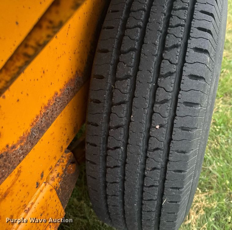 image for item EG6609 2006 Eagle Trailer Co., Inc. 7X20F equipment trailer