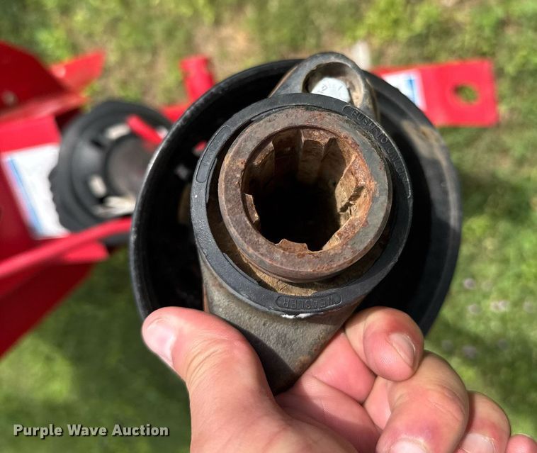 image for item EG6612 Westfield MKX 100-73 auger