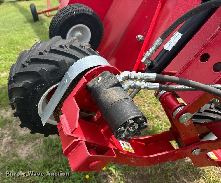 image for item EG6612 Westfield MKX 100-73 auger