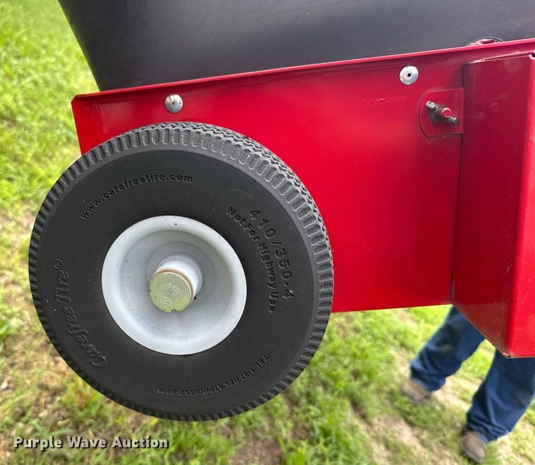 image for item EG6612 Westfield MKX 100-73 auger