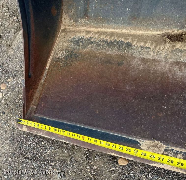 image for item EG6662 2013 Case IH Puma 160 MFWD tractor