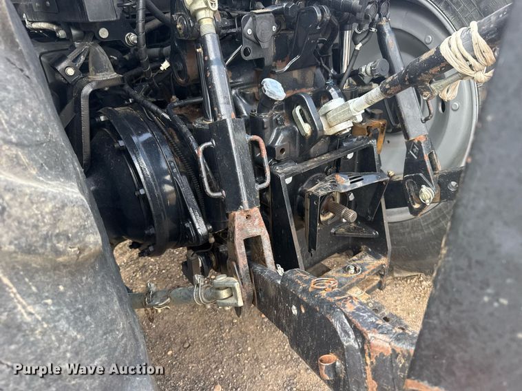 image for item EG6662 2013 Case IH Puma 160 MFWD tractor