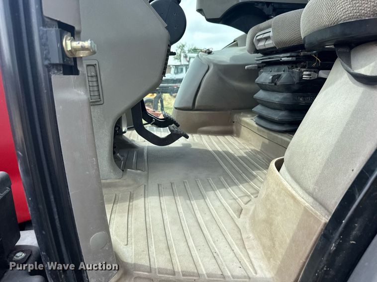 image for item EG6662 2013 Case IH Puma 160 MFWD tractor