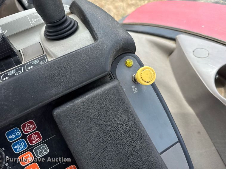 image for item EG6662 2013 Case IH Puma 160 MFWD tractor