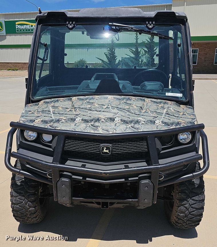 image for item EK5379 2019 John Deere XUV835M utility vehicle