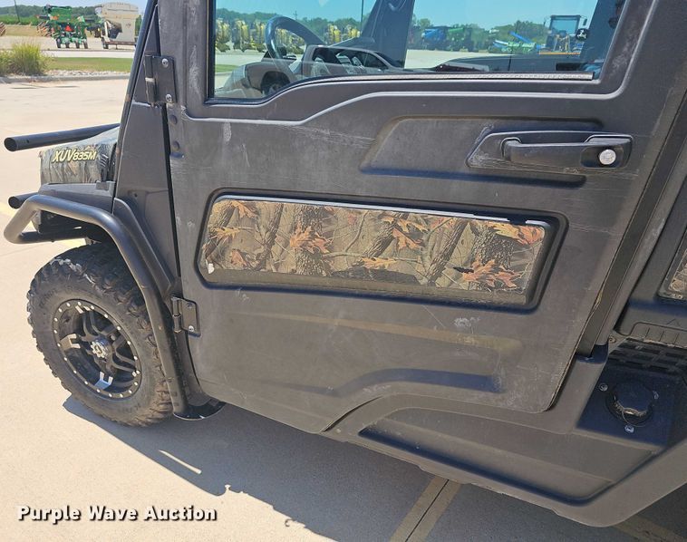 image for item EK5379 2019 John Deere XUV835M utility vehicle