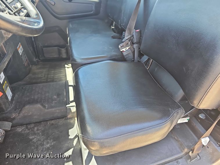 image for item EK5379 2019 John Deere XUV835M utility vehicle