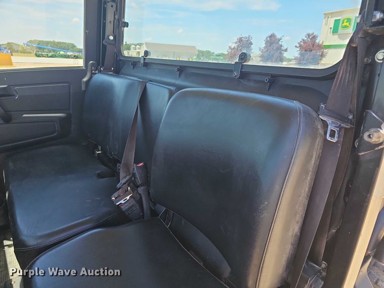 image for item EK5379 2019 John Deere XUV835M utility vehicle