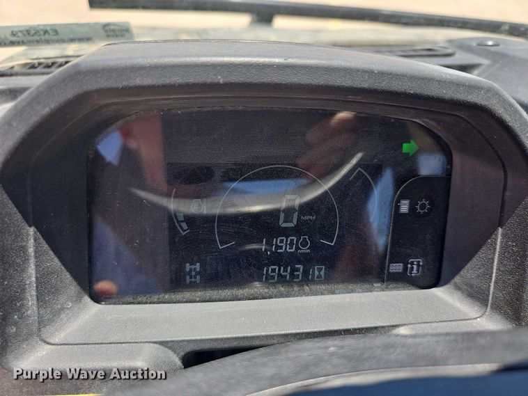 image for item EK5379 2019 John Deere XUV835M utility vehicle