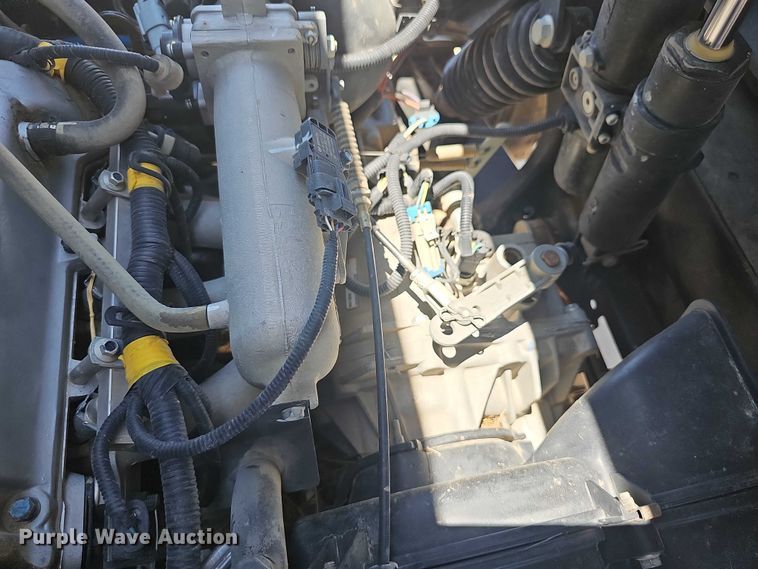 image for item EK5379 2019 John Deere XUV835M utility vehicle