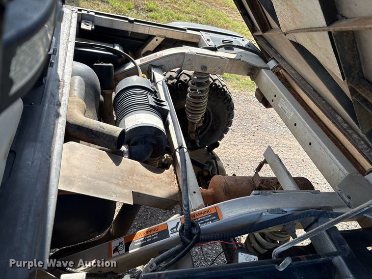 image for item EL2114 2019 Club Car Carryall 1700 utility vehicle