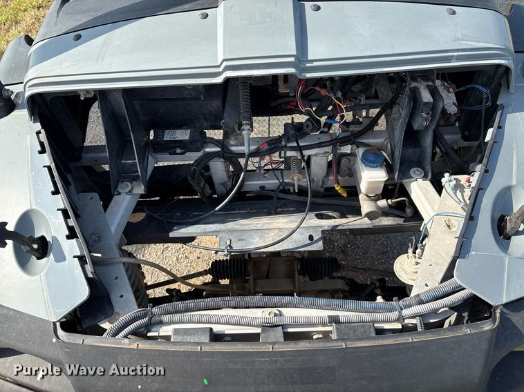 image for item EL2114 2019 Club Car Carryall 1700 utility vehicle