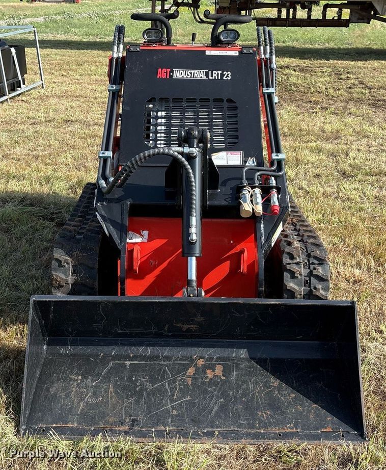 image for item EL2118 2023 AGT LRT23 compact utility loader