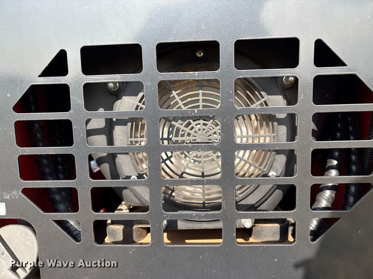 image for item EL2118 2023 AGT LRT23 compact utility loader