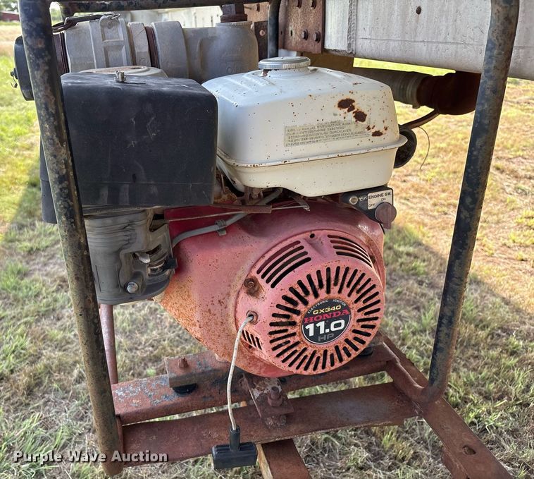 image for item EL2120 1963 Fruehauf F2 tank trailer