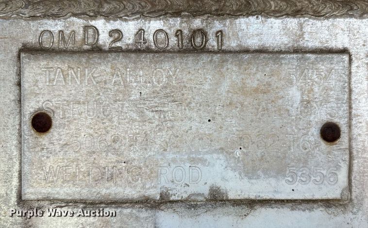 image for item EL2120 1963 Fruehauf F2 tank trailer