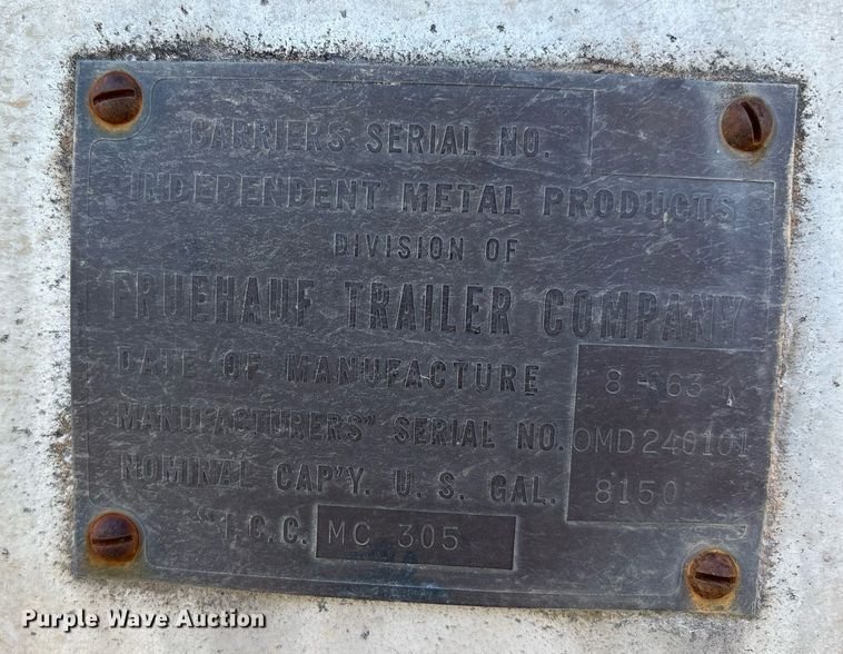 image for item EL2120 1963 Fruehauf F2 tank trailer