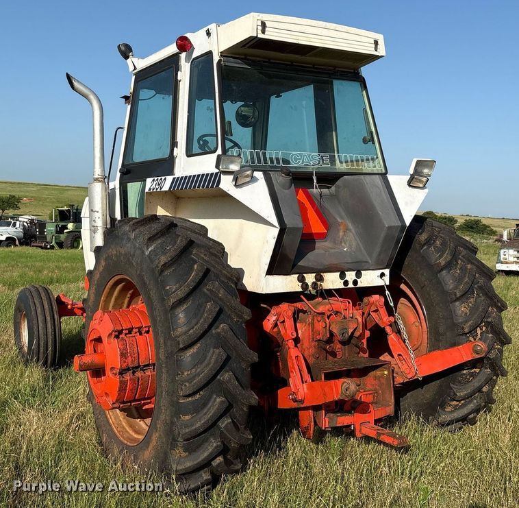 image for item EL2126 1982 Case 2390 tractor