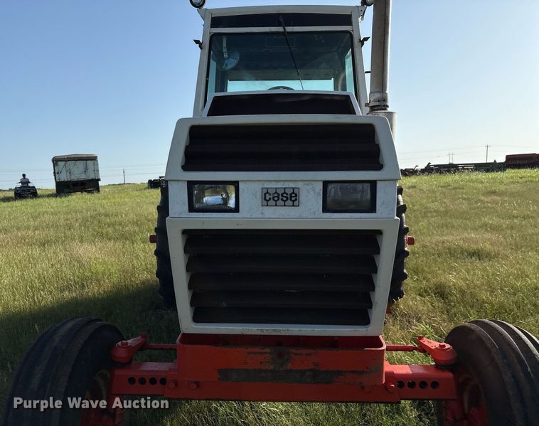 image for item EL2126 1982 Case 2390 tractor