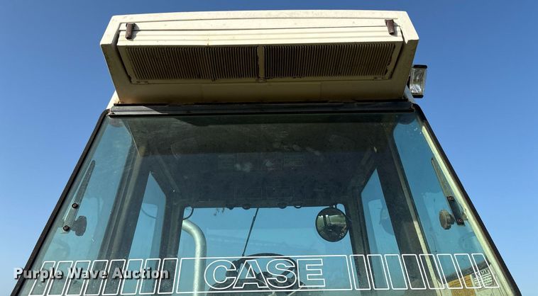 image for item EL2126 1982 Case 2390 tractor