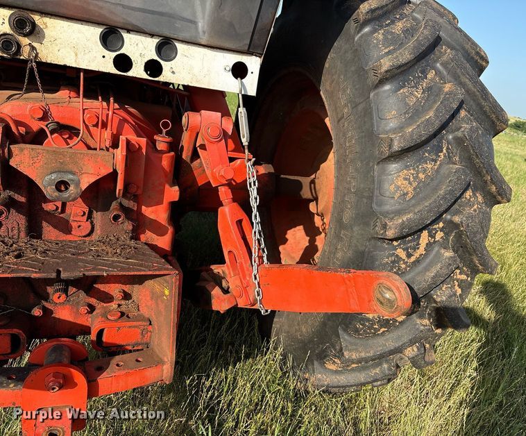 image for item EL2126 1982 Case 2390 tractor