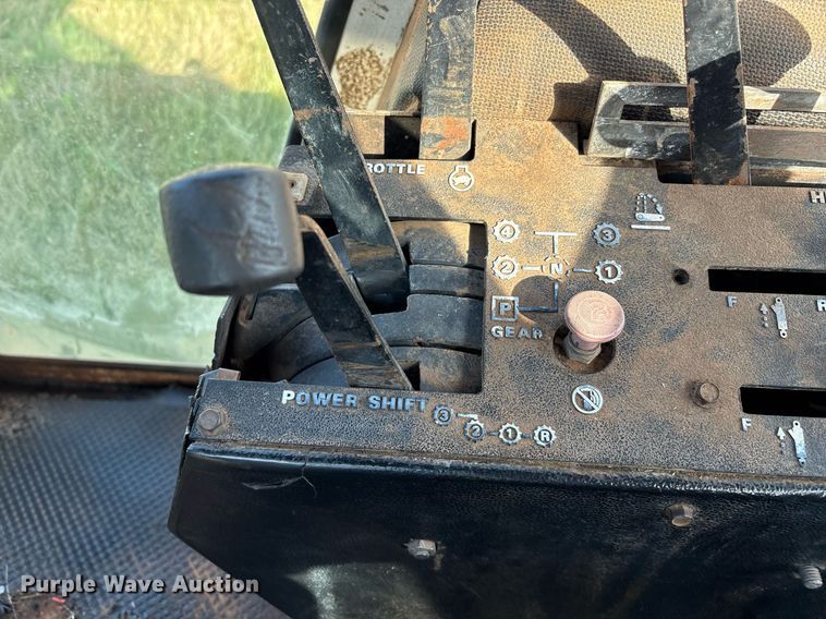 image for item EL2126 1982 Case 2390 tractor