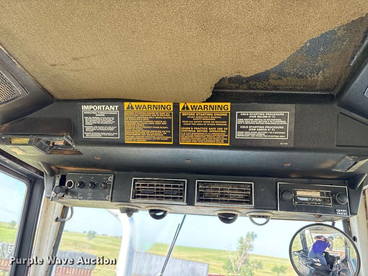 image for item EL2126 1982 Case 2390 tractor