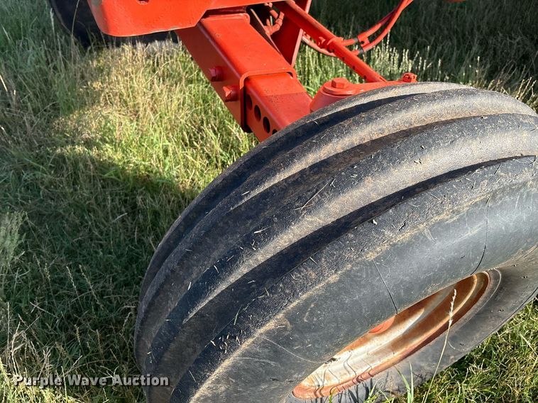 image for item EL2126 1982 Case 2390 tractor