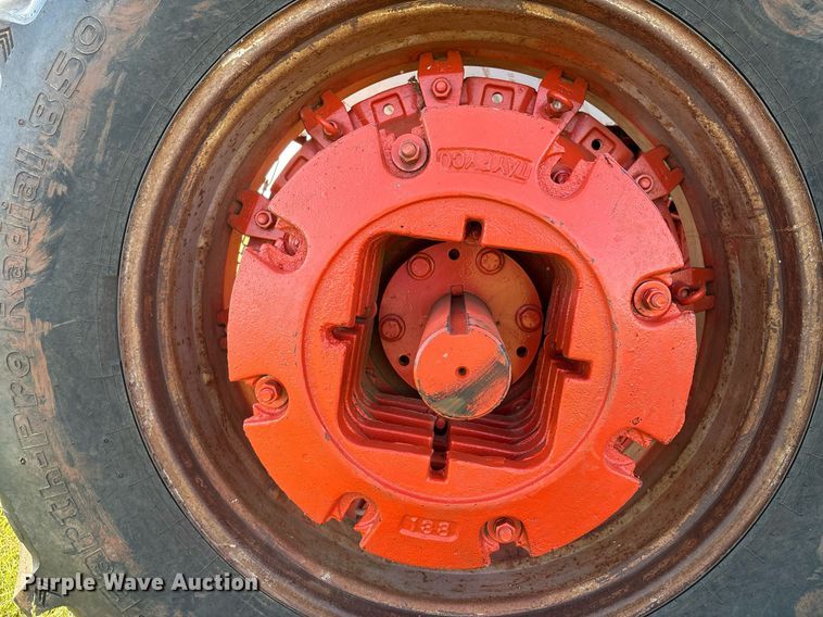 image for item EL2126 1982 Case 2390 tractor