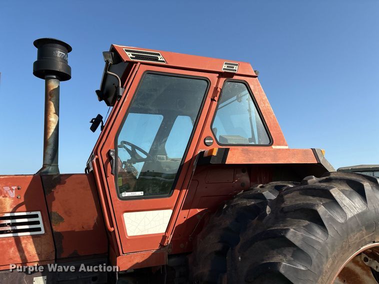 image for item EL2127 Hesston 1880DT tractor