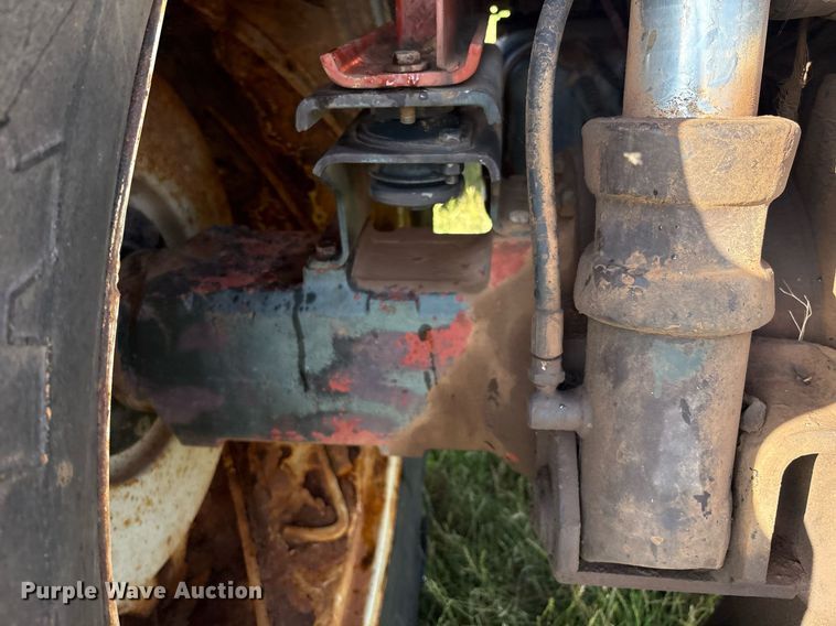 image for item EL2127 Hesston 1880DT tractor