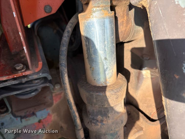 image for item EL2127 Hesston 1880DT tractor