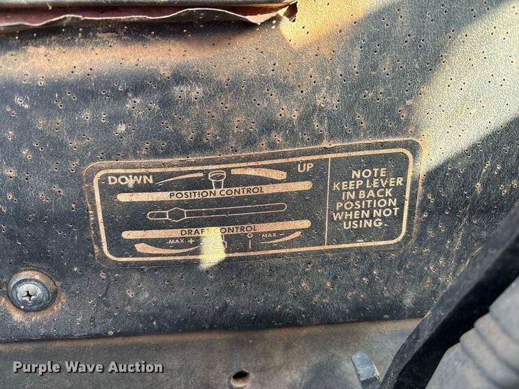 image for item EL2127 Hesston 1880DT tractor