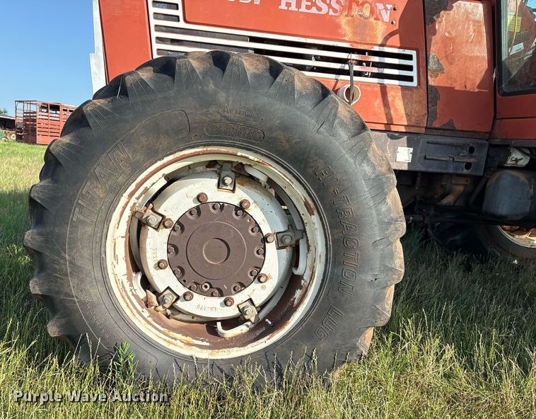 image for item EL2127 Hesston 1880DT tractor