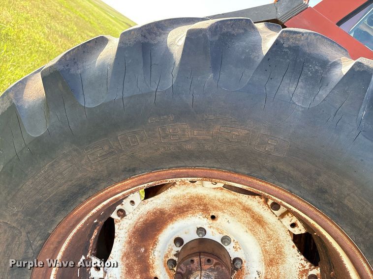 image for item EL2127 Hesston 1880DT tractor