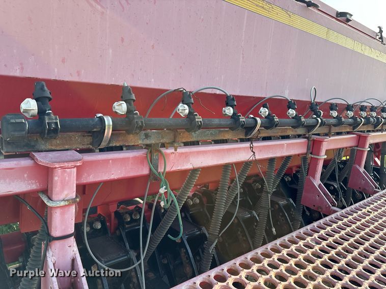 image for item EL2128 Sunflower 9421-25 grain drill